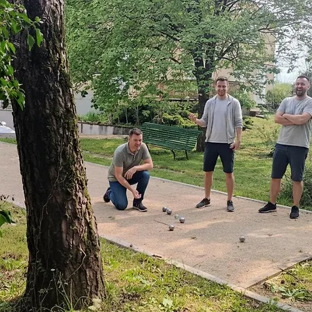 Holiday home Vaste Et Confortable Maison A La Campagne Villotte-sur-Aire