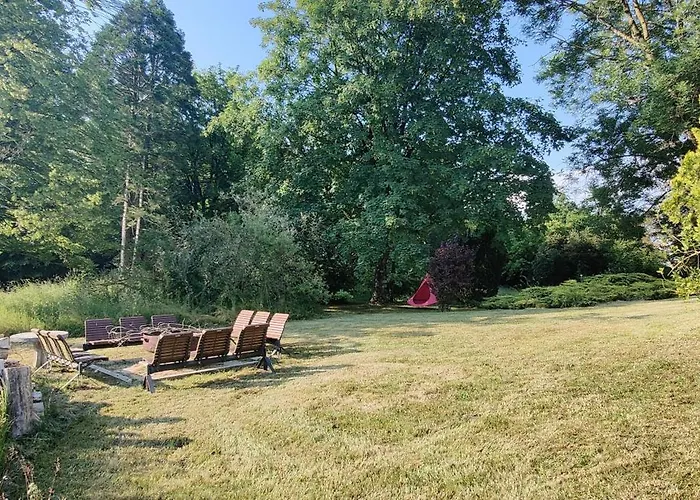 펜션 Vaste Et Confortable Maison A La Campagne *