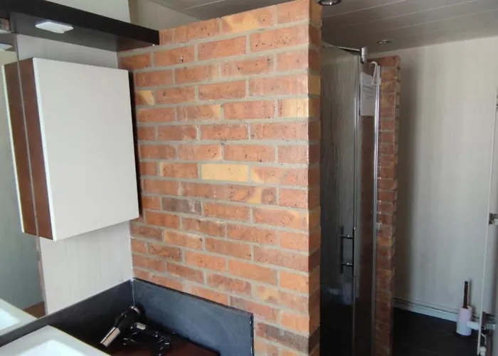 Vaste Et Confortable Maison A La Campagne 펜션