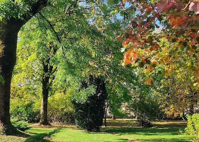 Vaste Et Confortable Maison A La Campagne Villotte-sur-Aire