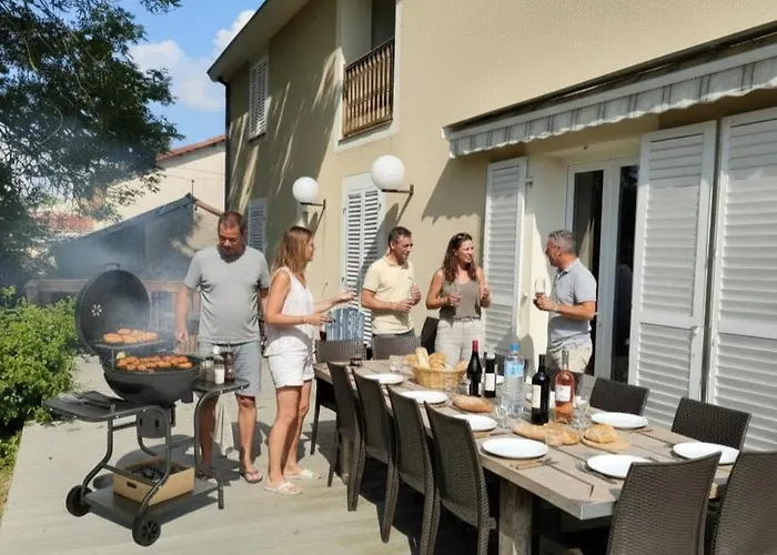 Holiday home Vaste Et Confortable Maison A La Campagne *