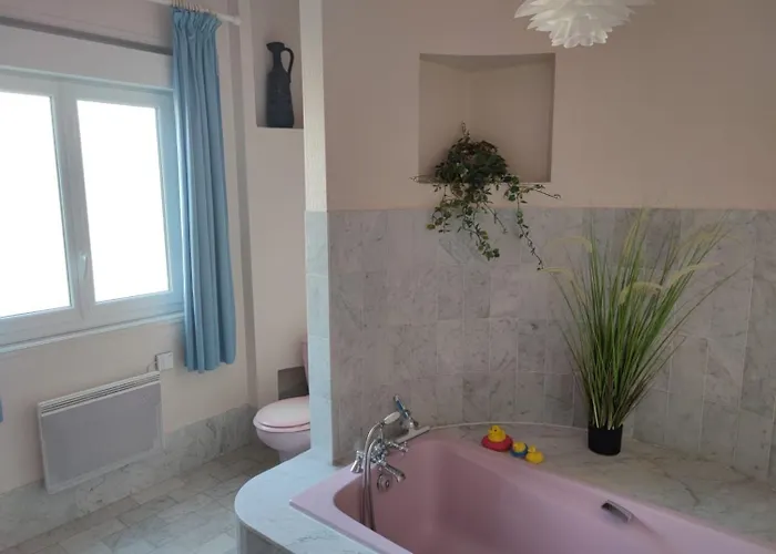 Holiday home Vaste Et Confortable Maison A La Campagne